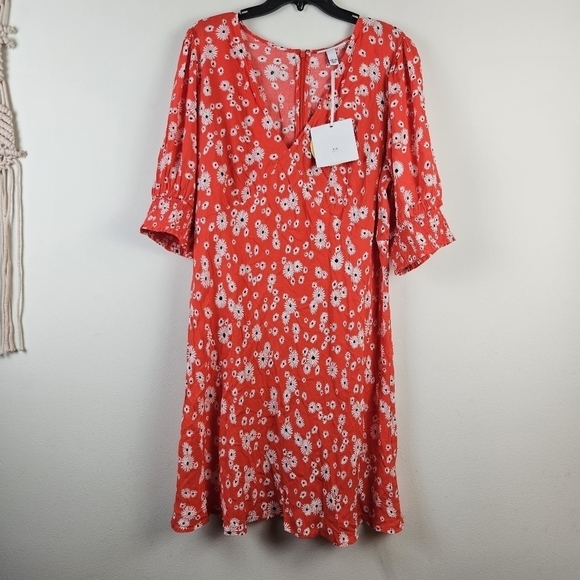 RIXO for Target Red Daisy Floral Puff Sleeve Swing Dress Size 16W/18W NWT - Picture 1 of 8